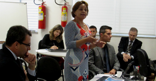 A desembargadora Janete Simões e o juiz Anselmo Laranja falaram aos juízes presentes